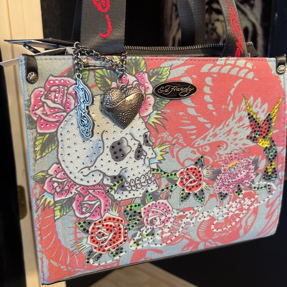 🌹☠️Ed Hardy Skull Rose Rhinestone Denim Tote🌹☠️-NWT - Picture 6 of 17
